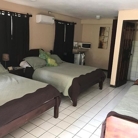 Hotel Mango Mar Jaco Ngoại thất bức ảnh