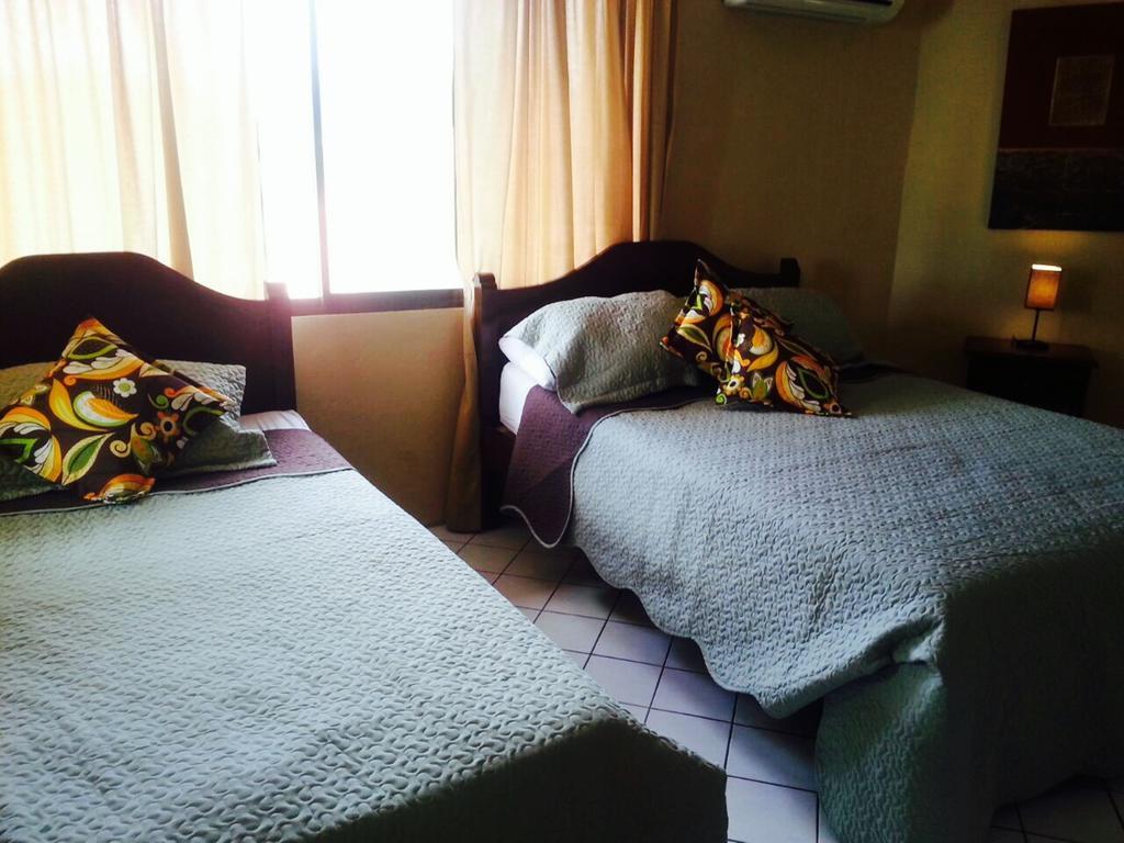 Hotel Mango Mar Jaco Phòng bức ảnh