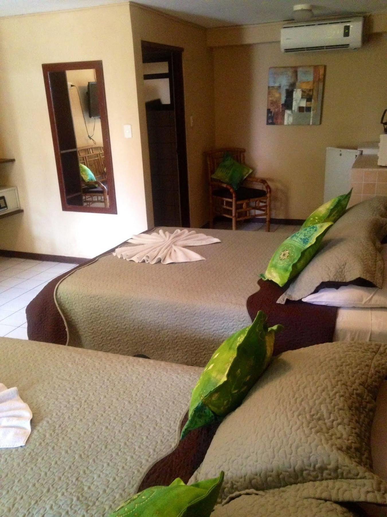 Hotel Mango Mar Jaco Ngoại thất bức ảnh