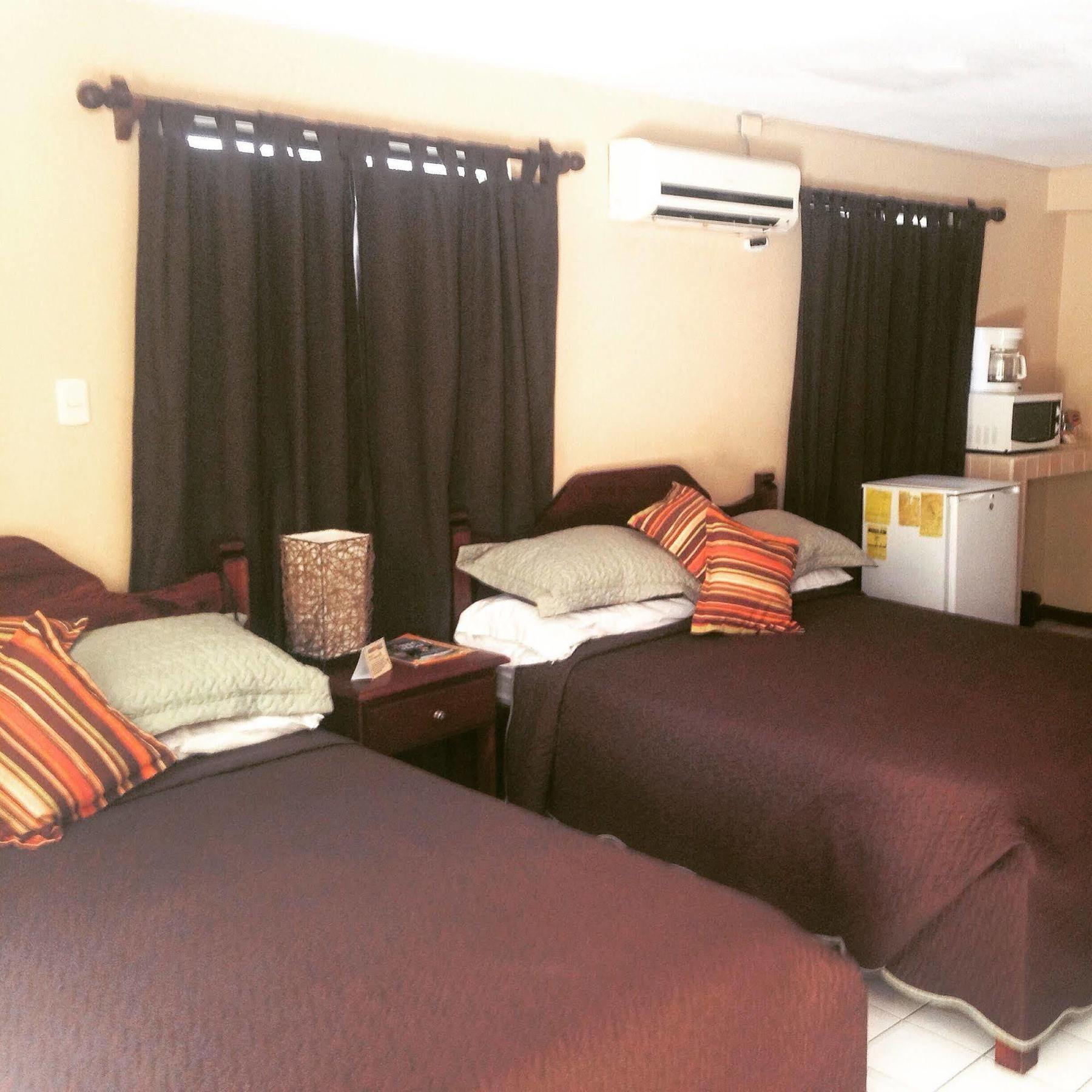Hotel Mango Mar Jaco Ngoại thất bức ảnh